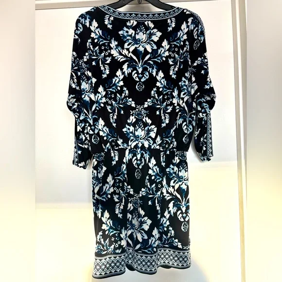 Navy, Blue, and White Floral Dress / Tunic - Picture 3 of 3